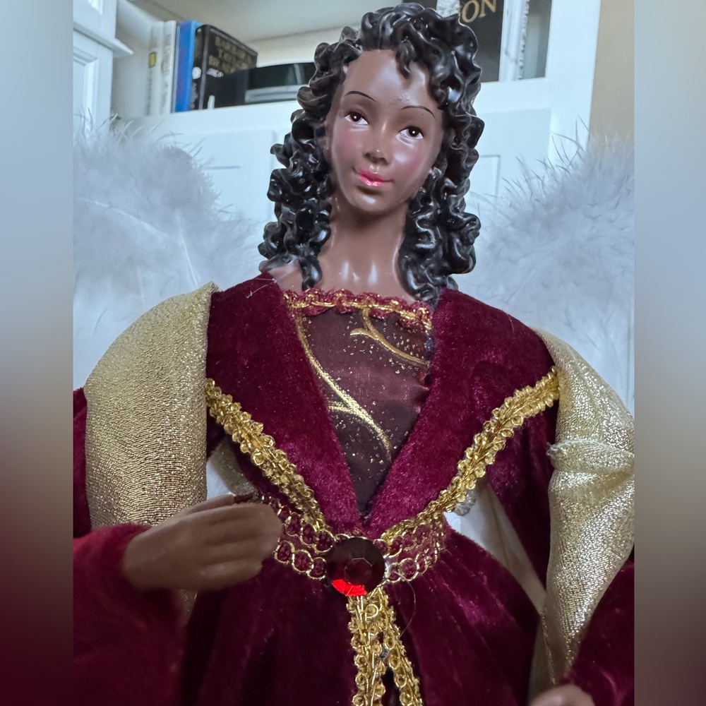 Christmas Angel Tree Topper Decoration - Picture 7 of 10